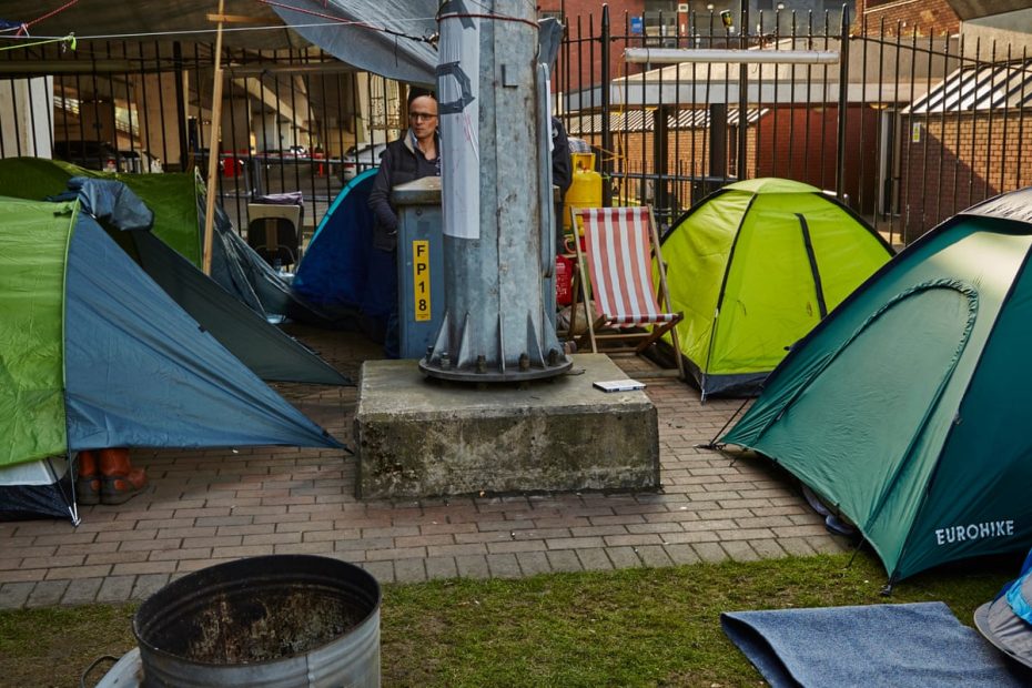 Manchester Homeless People Face Jail Over City Centre Tent Camps |  Manchester | The Guardian