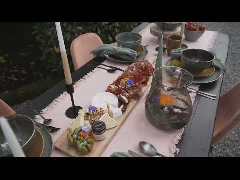Mica Decorations - Tabo tableware & Xavie table linen 2 - Product video